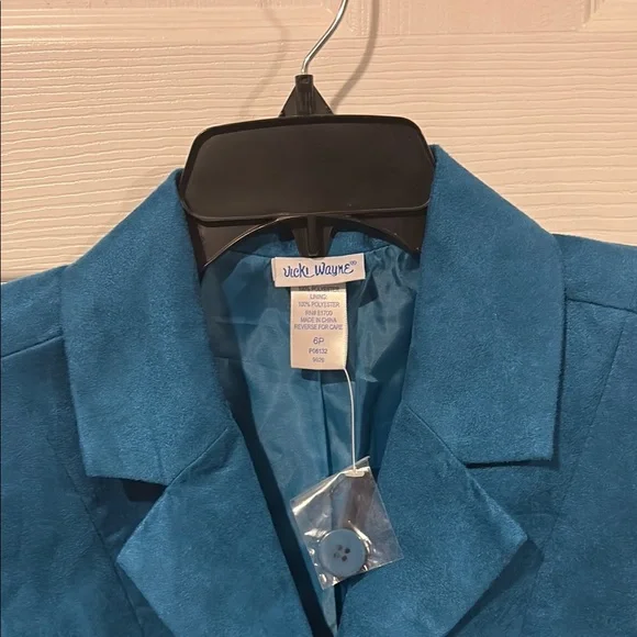 NEW! Classic Teal Single-Breasted Women's Blazer - Picture 2 of 5